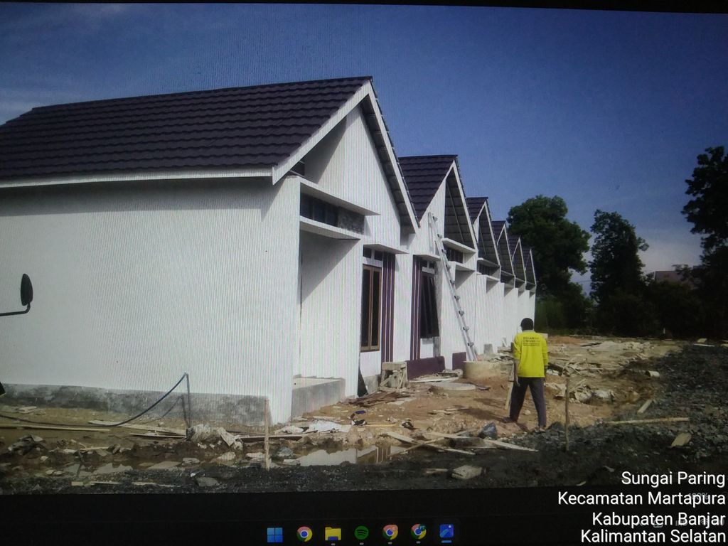 foto gerbang perumahan ARWANA RESIDENCE 20