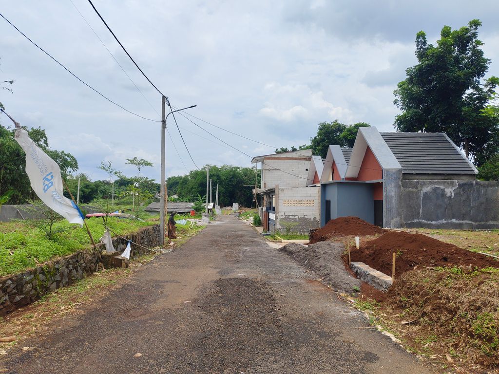 foto posisi tengah perumahan Hana Town House 3
