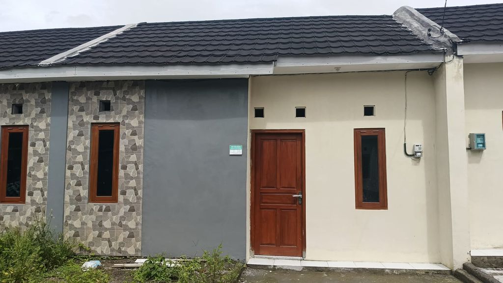 foto tampak rumah tipe 30 perumahan Pandawa regency 4 sonorejo