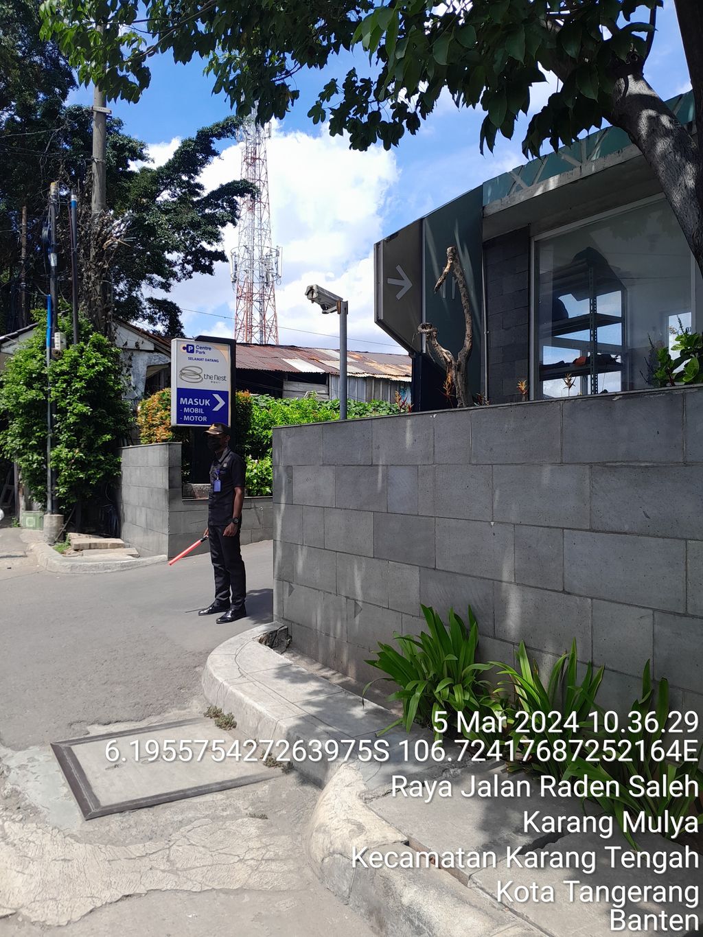 foto gerbang perumahan APARTEMEN THE NEST DIPURI