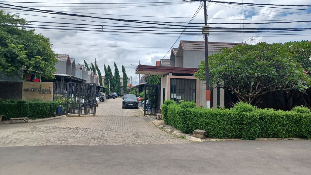 foto posisi tengah perumahan ARUMDANI ESTATE