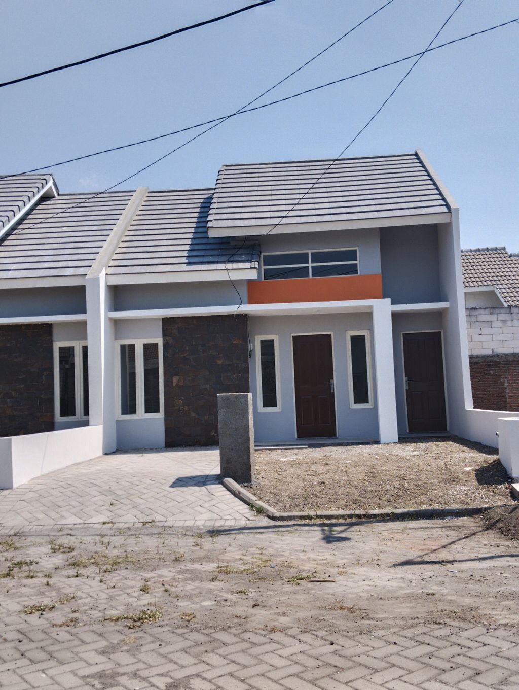foto tampak rumah tipe 45/91 perumahan KEMILAU SURYA