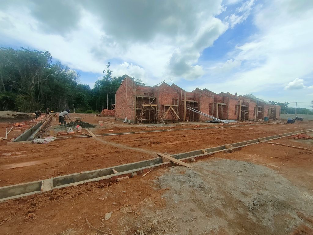 foto posisi tengah perumahan GRIYA LESTARI RESIDENCES