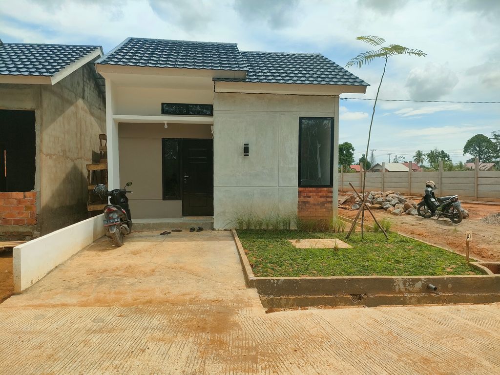 foto contoh rumah perumahan GRIYA LESTARI RESIDENCES