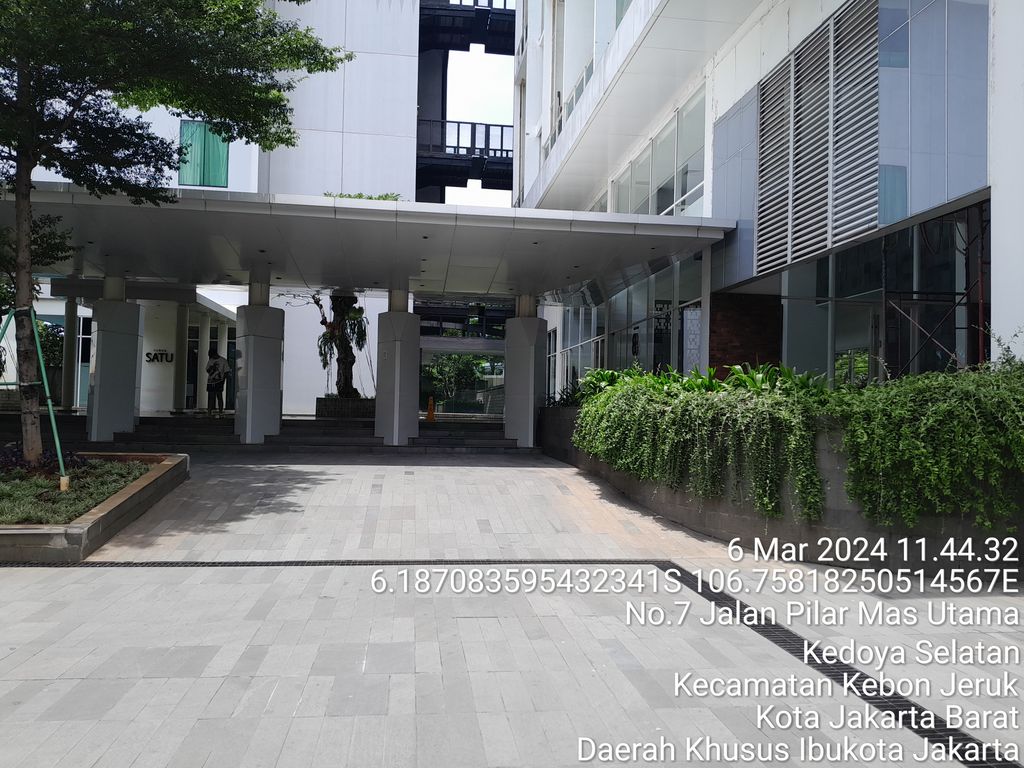 foto posisi tengah perumahan APARTEMEN SATU8 RESIDENCE