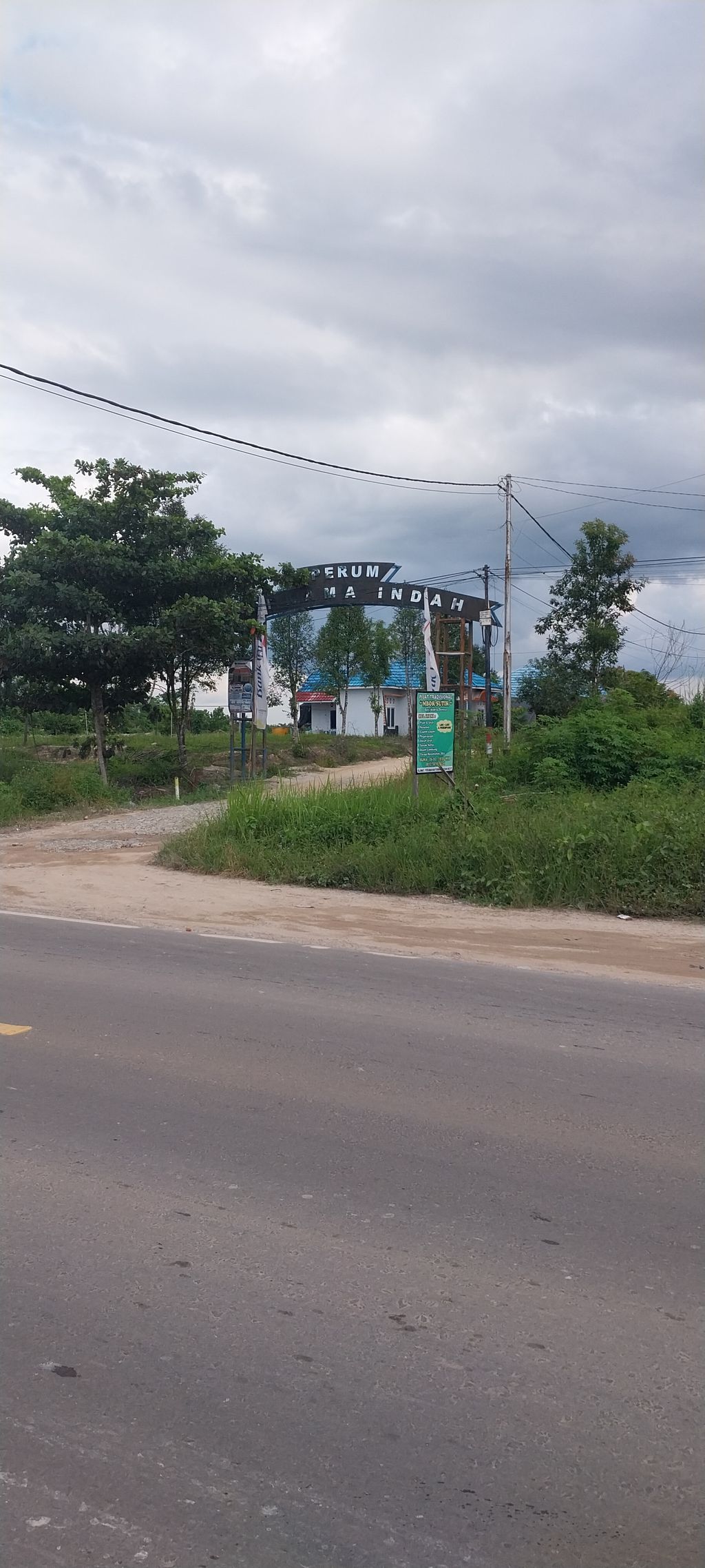 foto gerbang perumahan PURNAMA INDAH 2 (BARU)