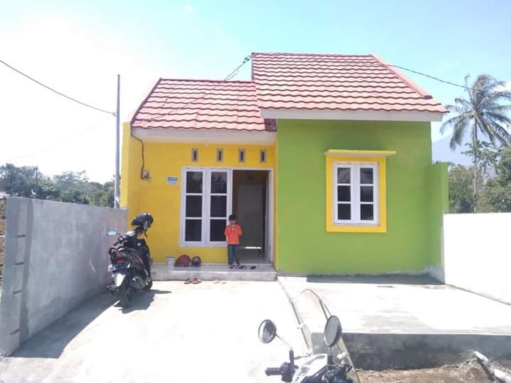 foto tampak rumah tipe 36/72 perumahan Bumi Sakinah Asri