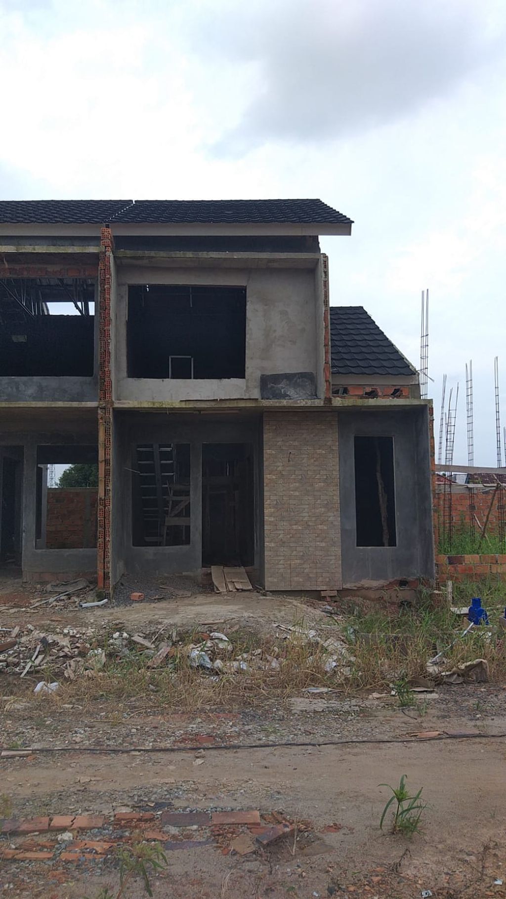 foto tampak rumah tipe Azalea perumahan Shinta Regency