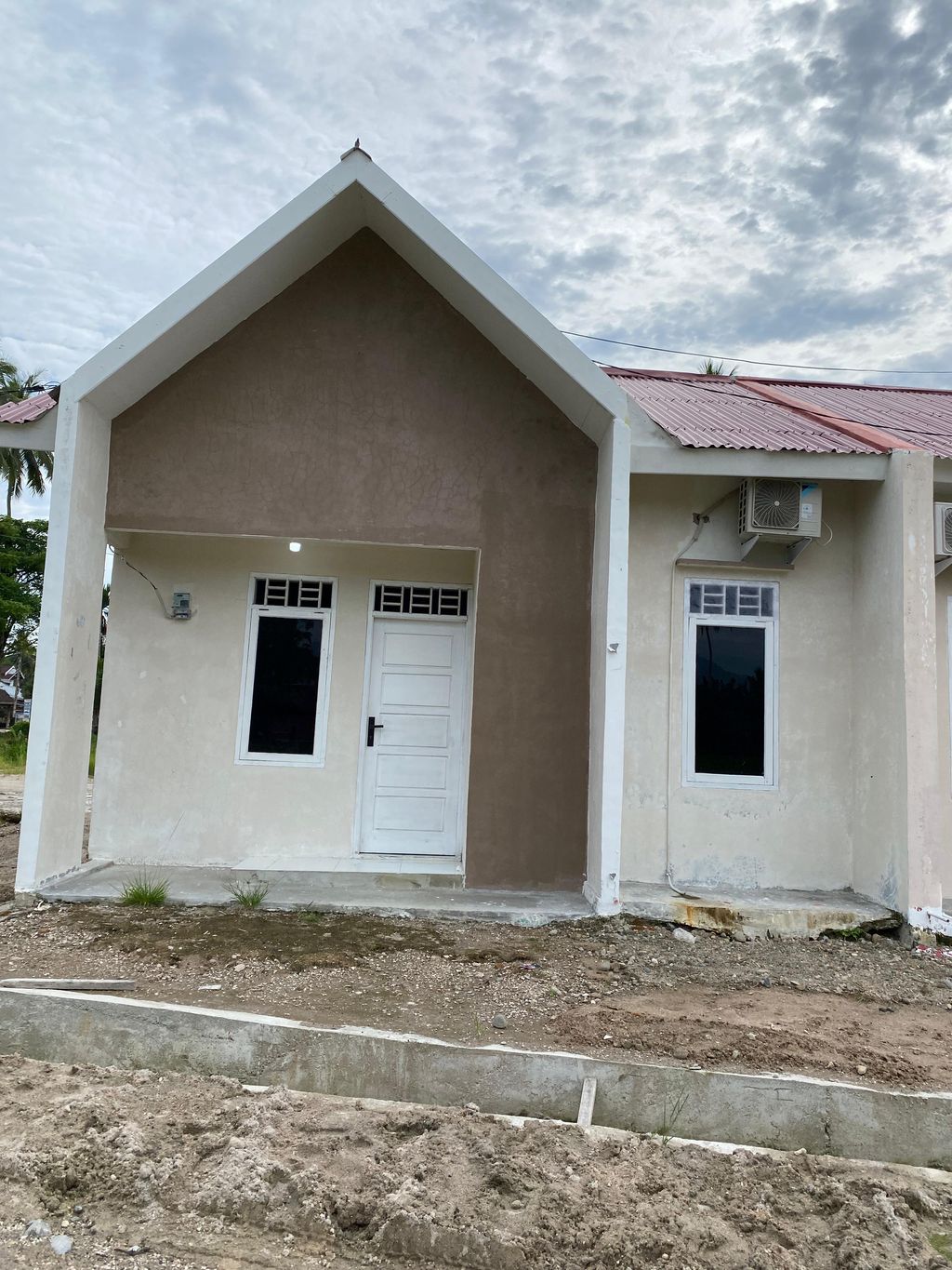 foto tampak rumah tipe 36/83 perumahan Perumahan Arkhana Griya