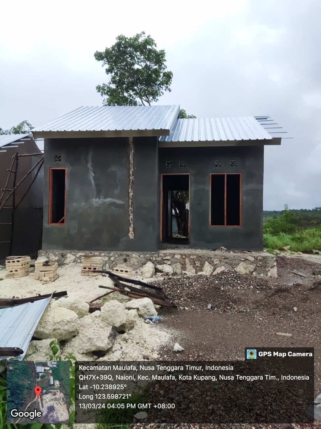 foto contoh rumah perumahan WOONRELI RESIDENCE