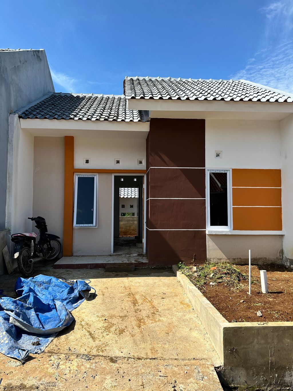 foto contoh rumah perumahan YUDISTIRA REGENCY 5