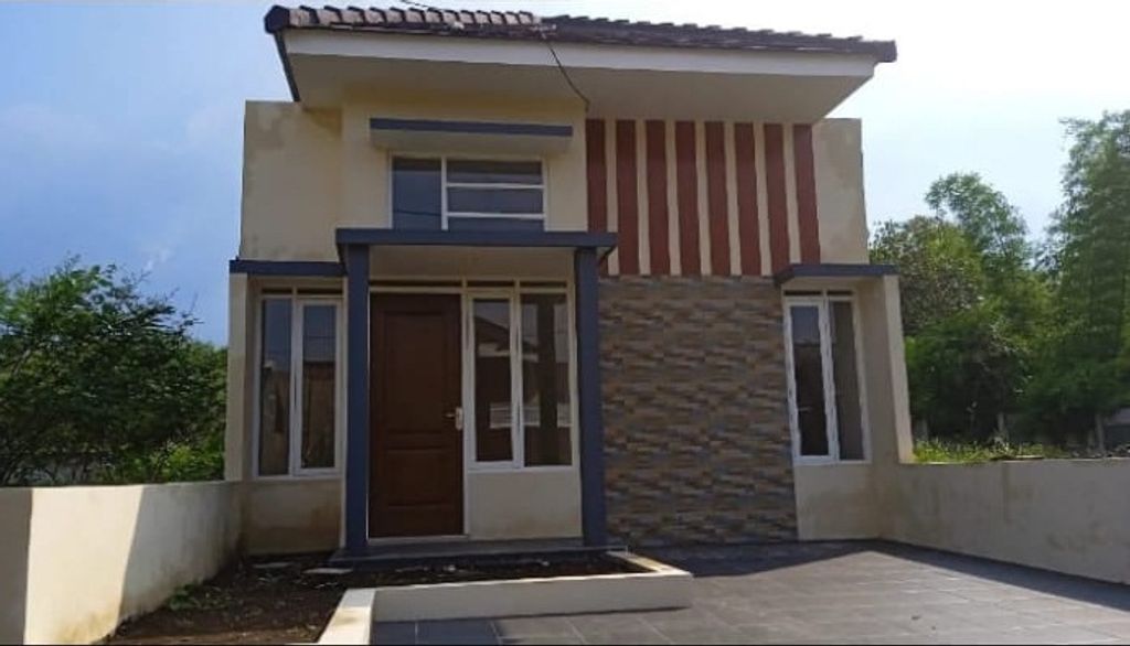foto tampak rumah tipe 36 perumahan CHANDRA KIRANA REGENCY