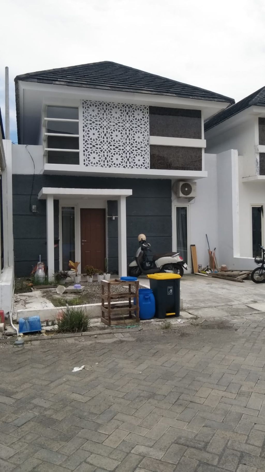 foto tampak rumah tipe 56 - 20225 perumahan Griya Oso