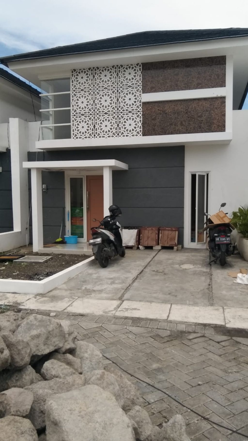 foto tampak rumah tipe 50 - 202211 perumahan Griya Oso