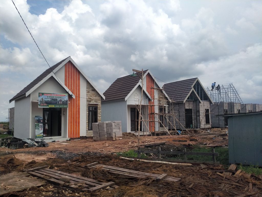 foto posisi tengah perumahan D'QIRANI REGENCY