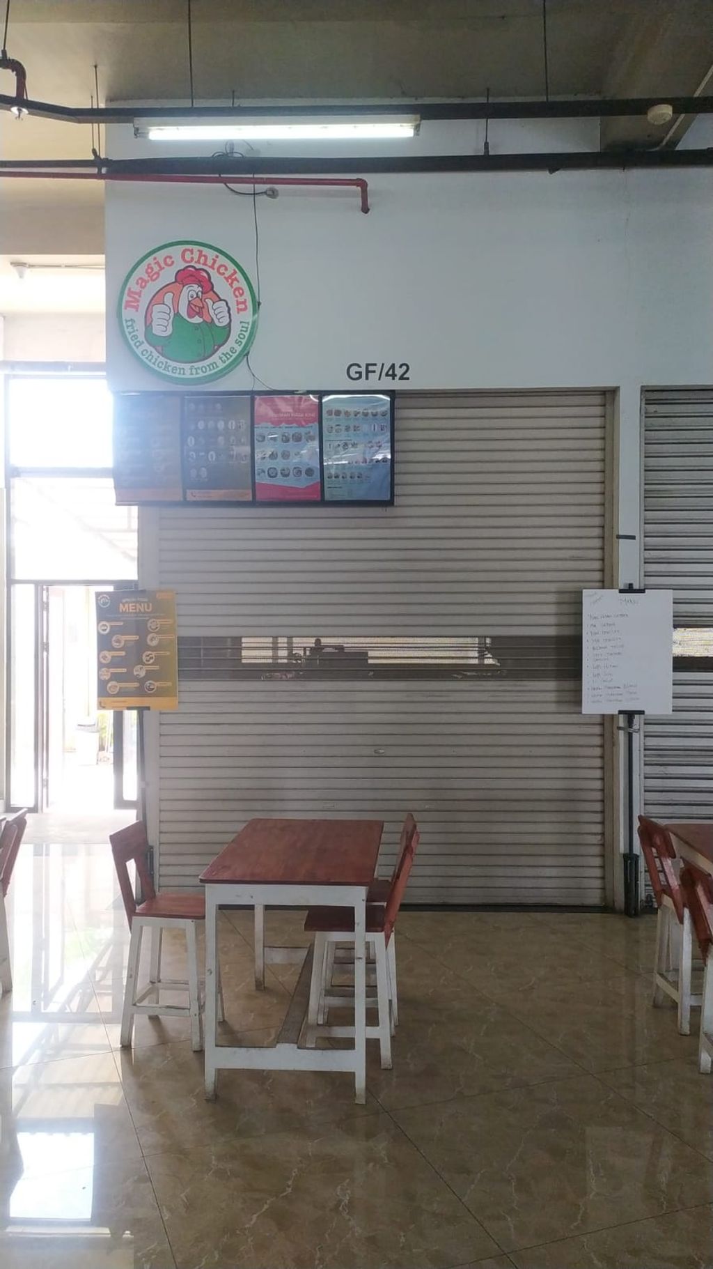 foto tampak rumah tipe GF42 perumahan APARTEMEN TAMAN SARI URBANO