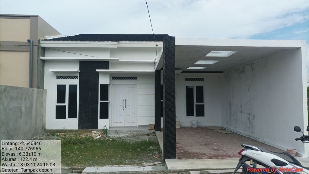 foto tampak rumah tipe 90 perumahan ANUGERAH REGENCY HOLTEKAMP