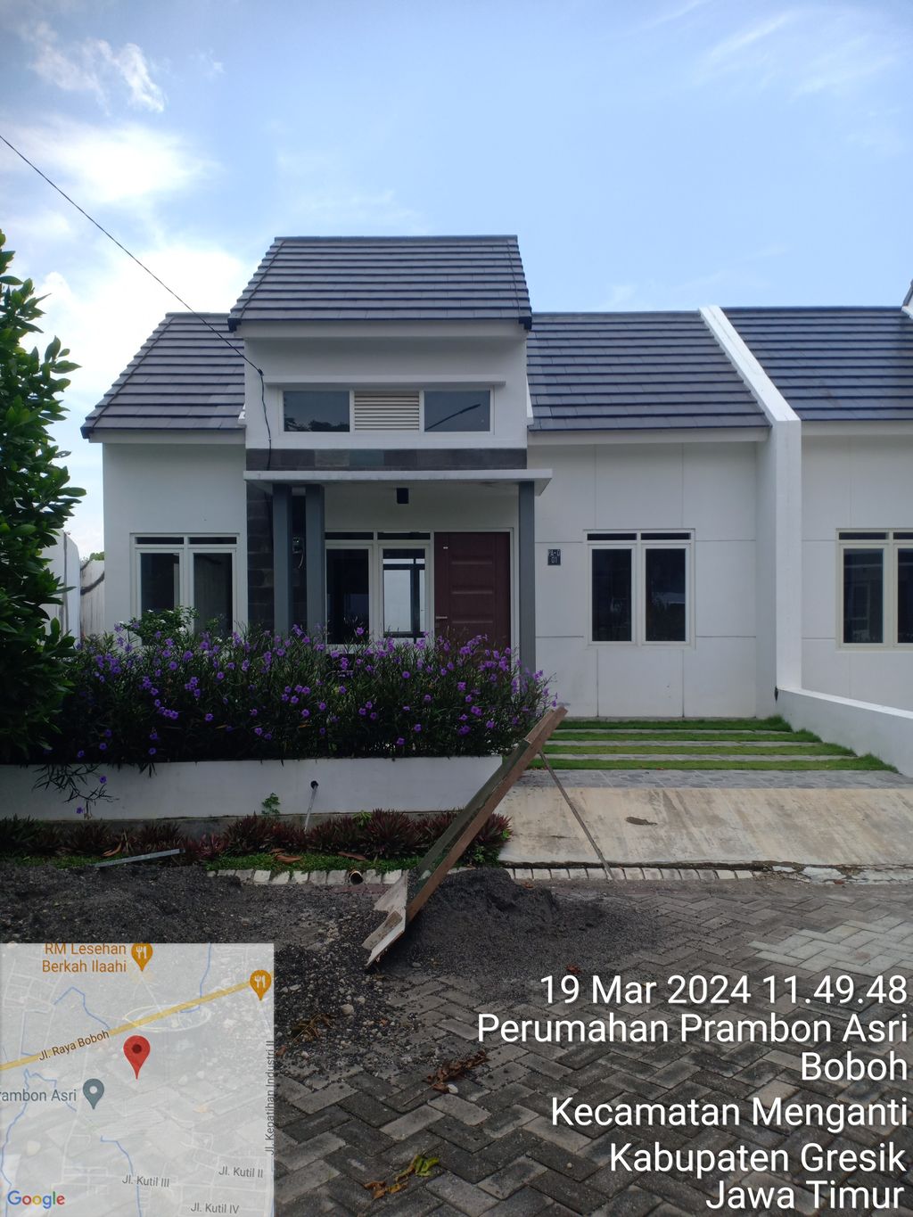 foto tampak rumah tipe PA D-01 perumahan PRAMBON ASRI