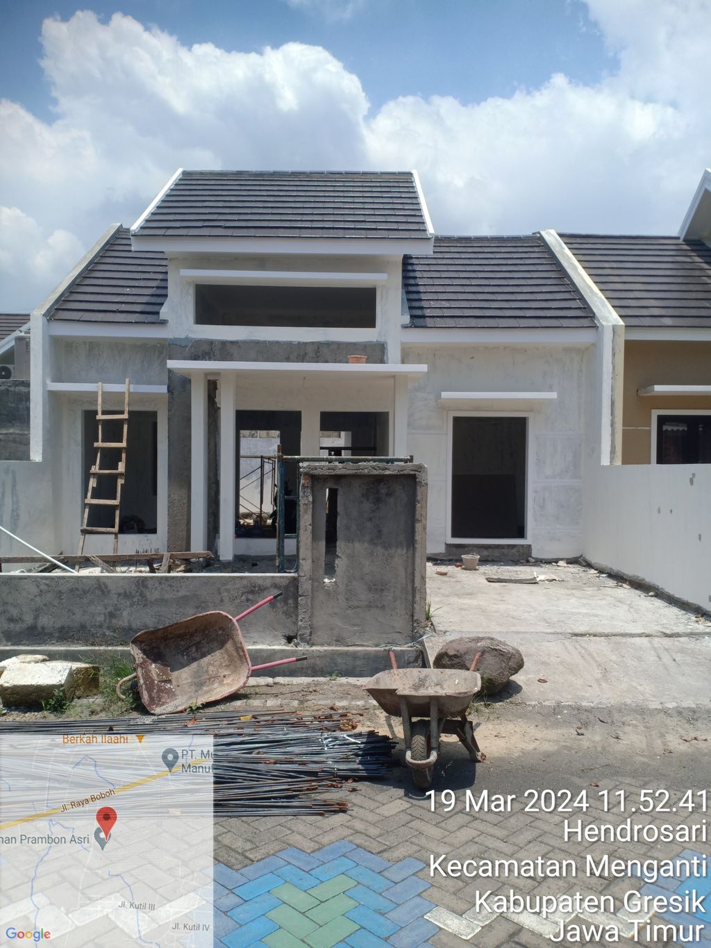 foto tampak rumah tipe PA C-20 perumahan PRAMBON ASRI