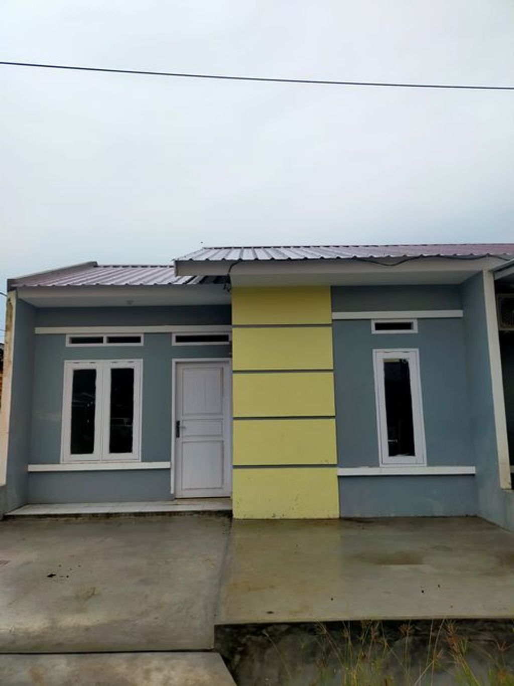 foto tampak rumah tipe 36 perumahan AZALIA RESIDENCE