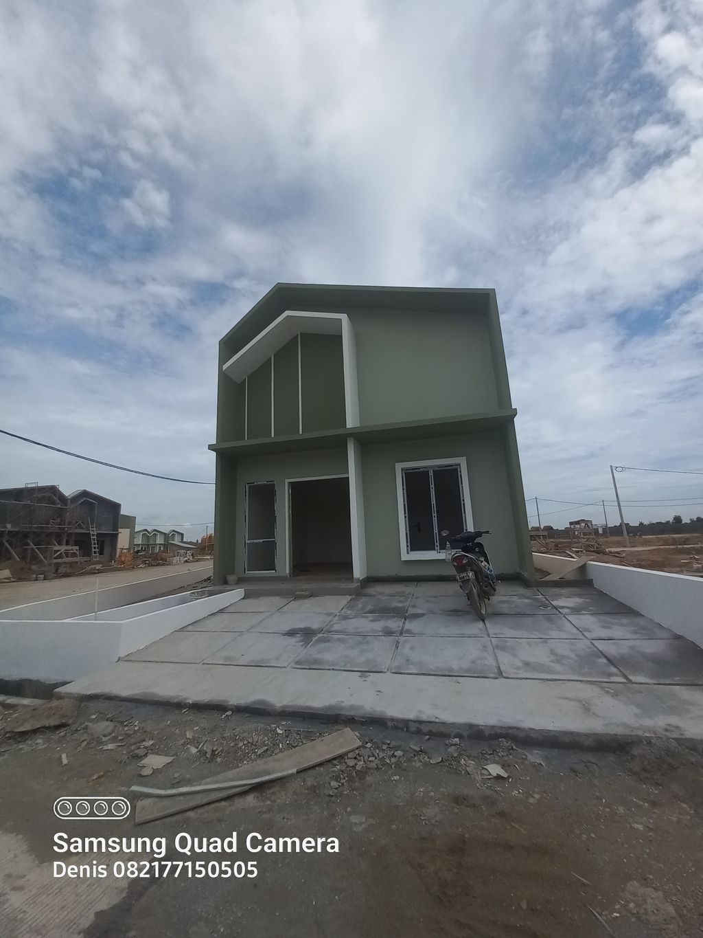 foto contoh rumah perumahan CENTER PARK HARMONY