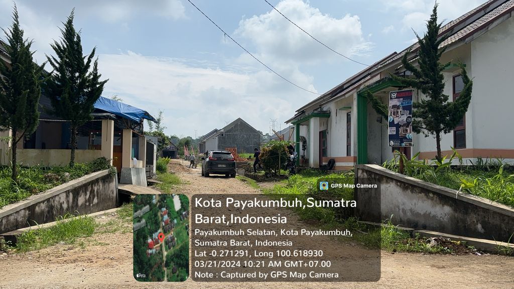foto gerbang perumahan DELTA EMPORIO LIMBUKAN