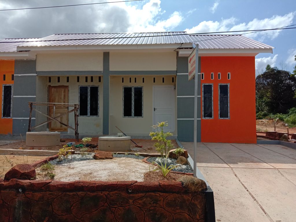 foto contoh rumah perumahan KARYA SEJAHTERA 2