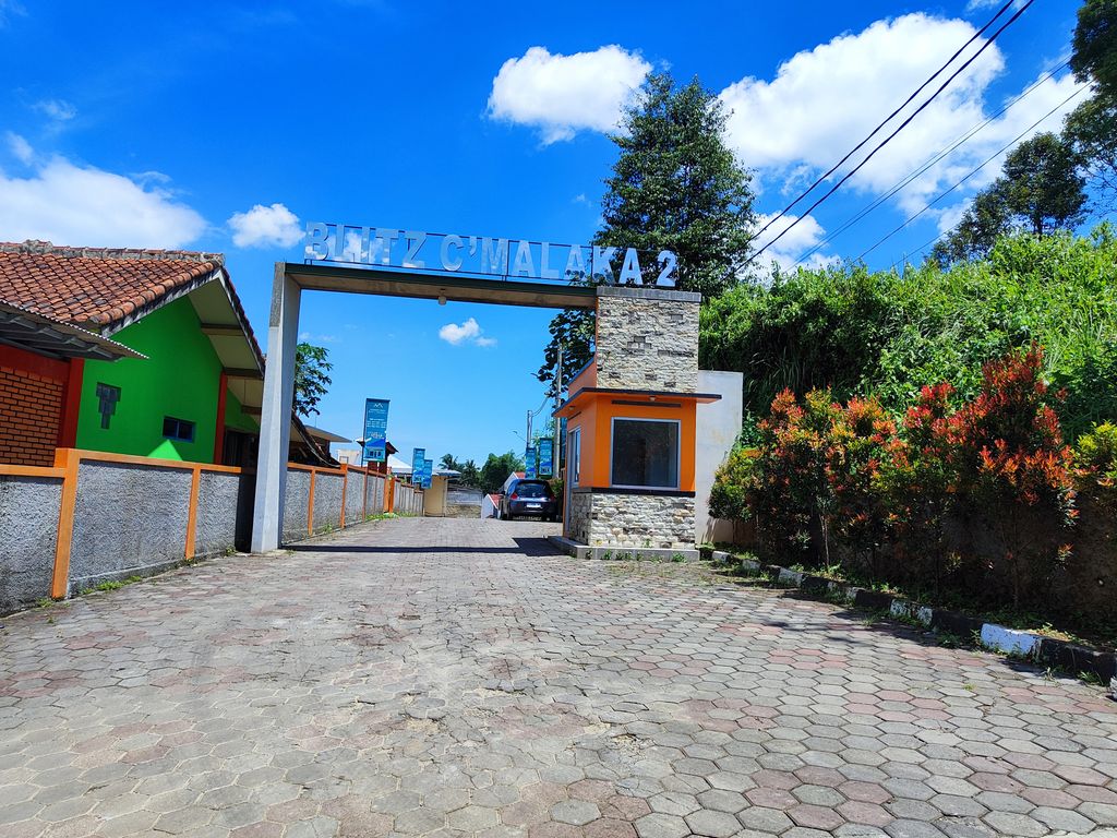 foto gerbang perumahan Blitz Cmalaka II Tahap 3