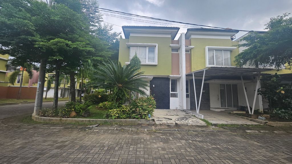 foto contoh rumah perumahan Springhill Palembang