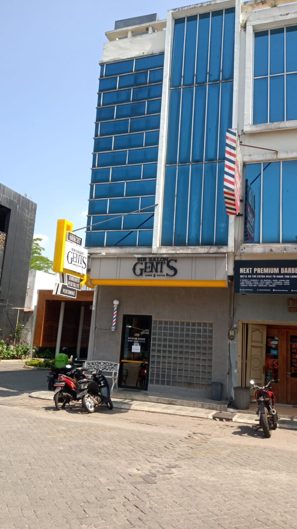 foto tampak rumah tipe SQUARE NEW perumahan J-CITY J-SQUARE