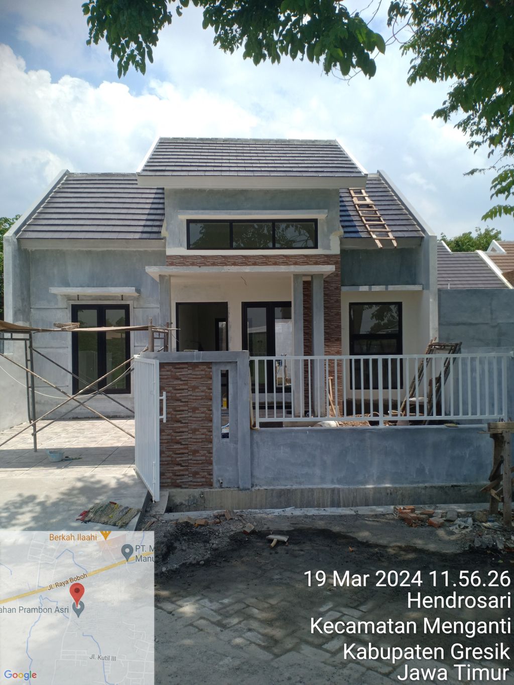 foto tampak rumah tipe PA B-16 perumahan PRAMBON ASRI