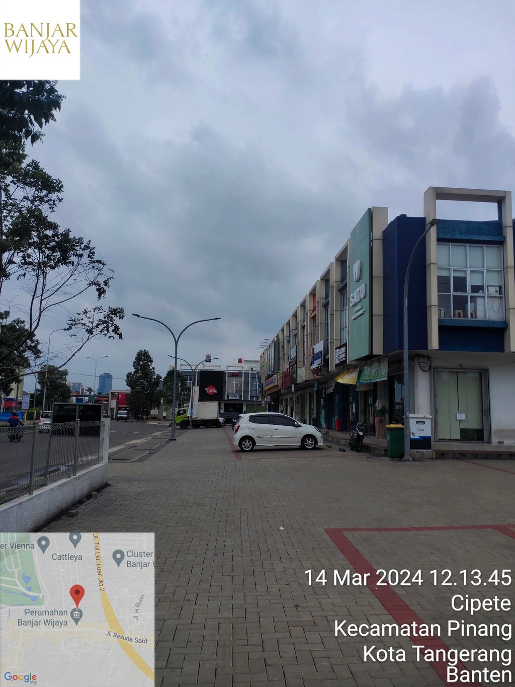 foto posisi tengah perumahan RUKO ESTRELA