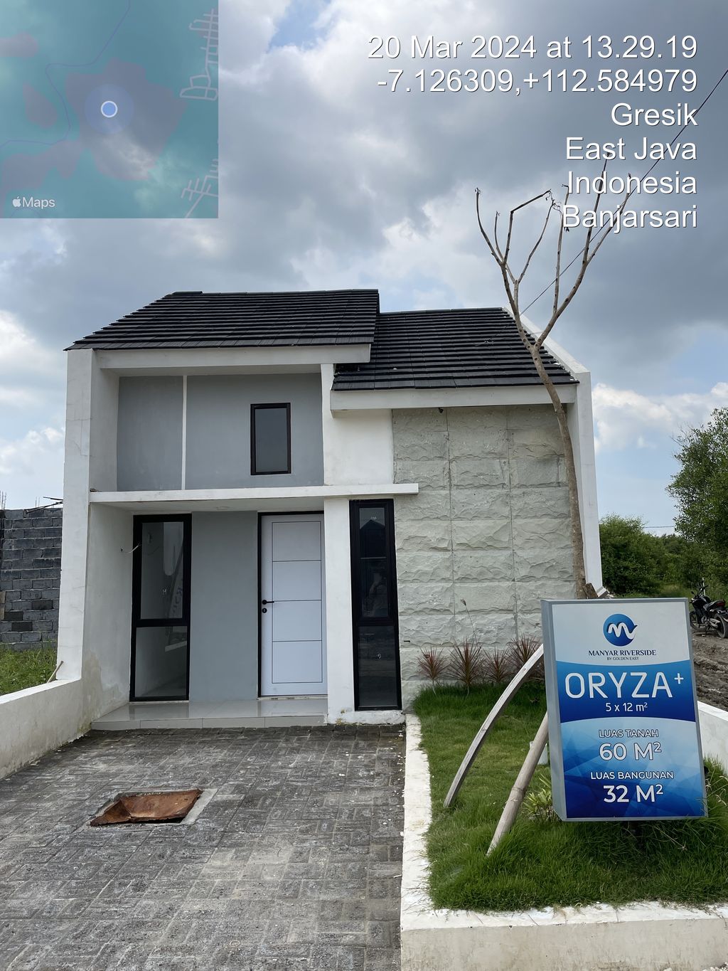 foto contoh rumah perumahan MANYAR RIVERSIDE