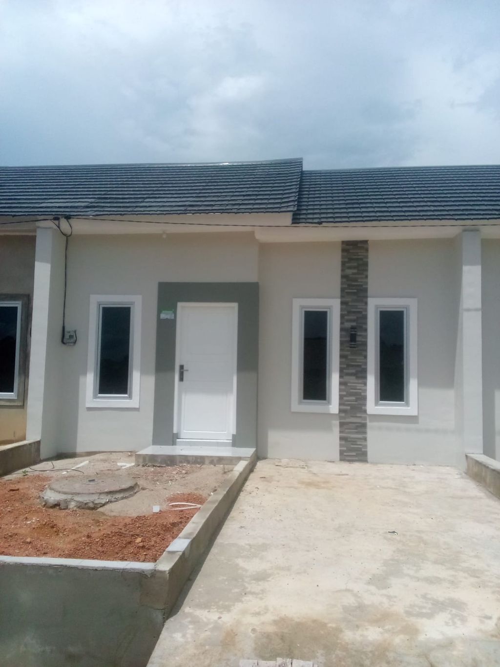 foto tampak rumah tipe 36 (NEW) perumahan PERUMAHAN DAMAI LESTARI 15
