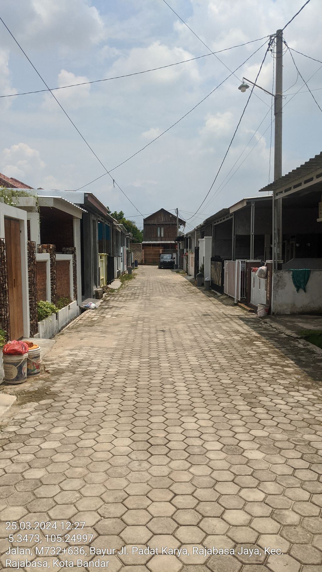 foto posisi tengah perumahan PURI CINTA RESIDENCE VI