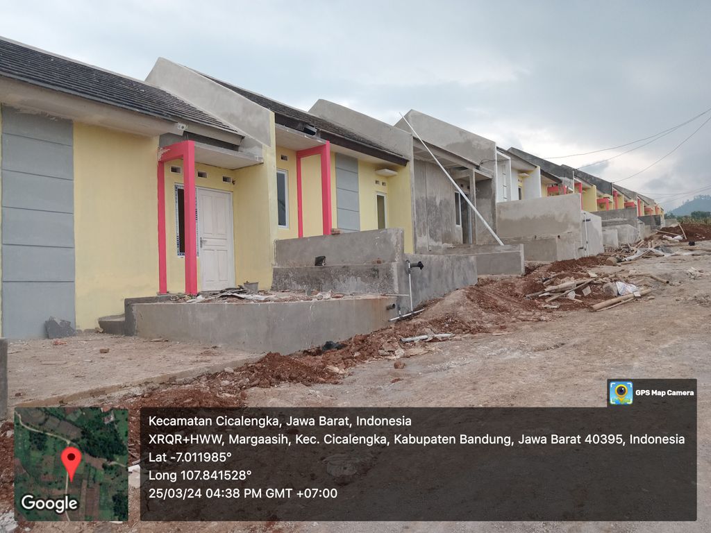 foto contoh rumah perumahan TAMALAND TAHAP 2