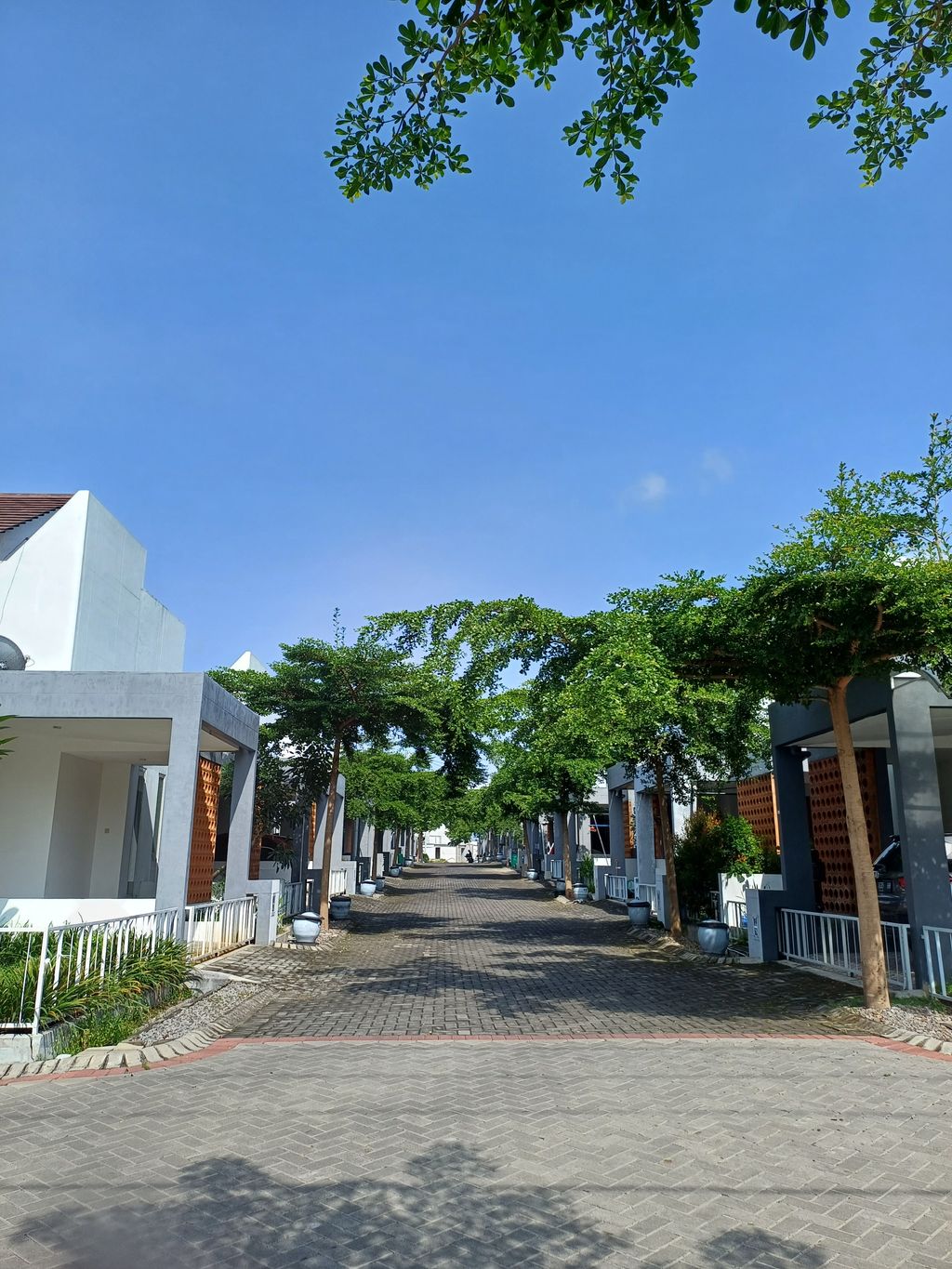 foto posisi tengah perumahan RICH VILLAGE PHASE 2