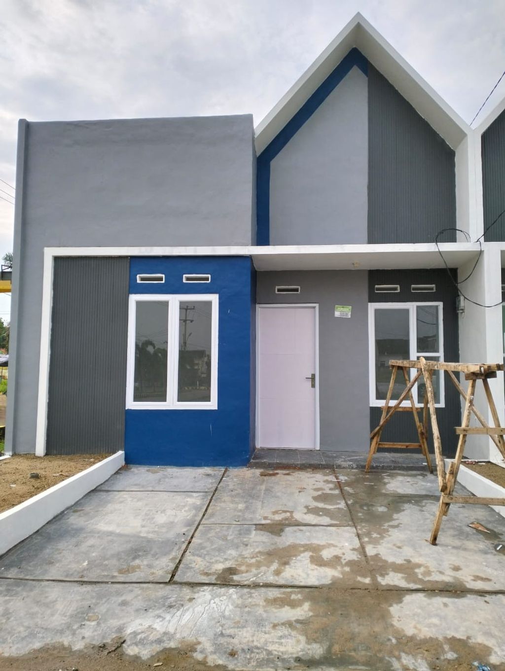 foto tampak rumah tipe 30/60 perumahan Hoettagian Asri Kemanisan