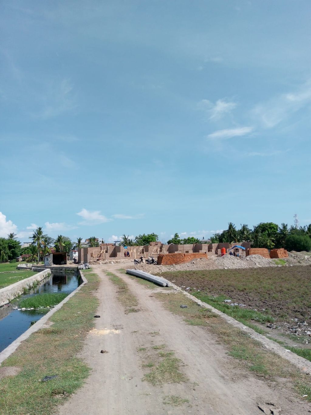 foto gerbang perumahan ALICE GARDEN 5