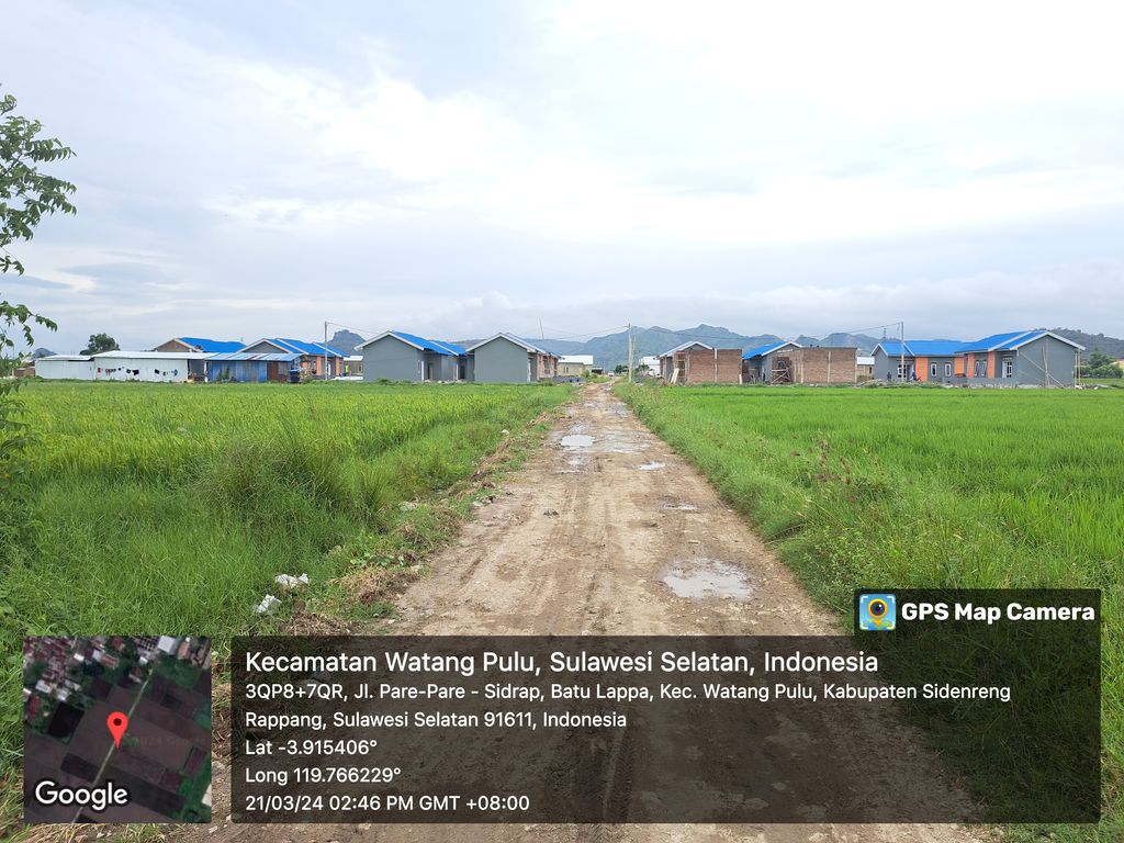 foto gerbang perumahan Adilah Residence