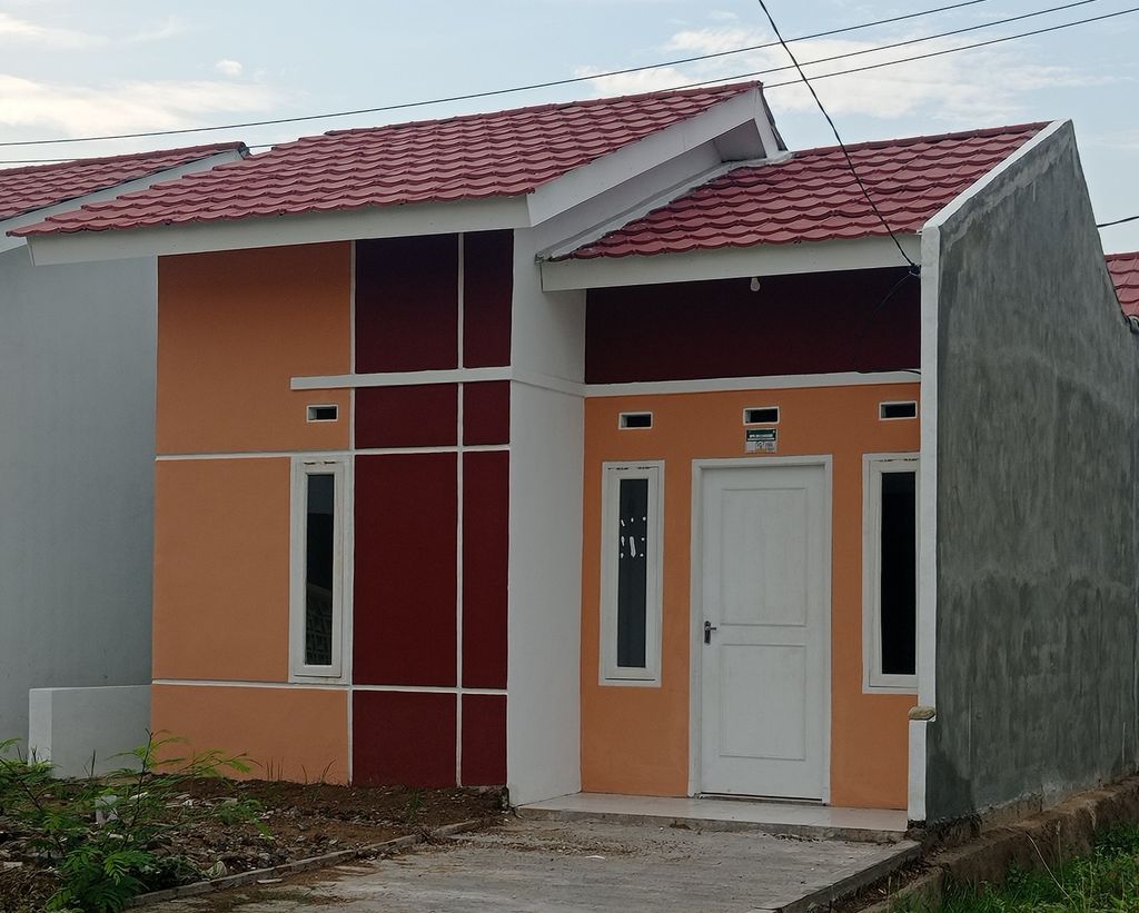 foto tampak rumah tipe 30/60 perumahan VILLA KARAWANGI TAHAP 2