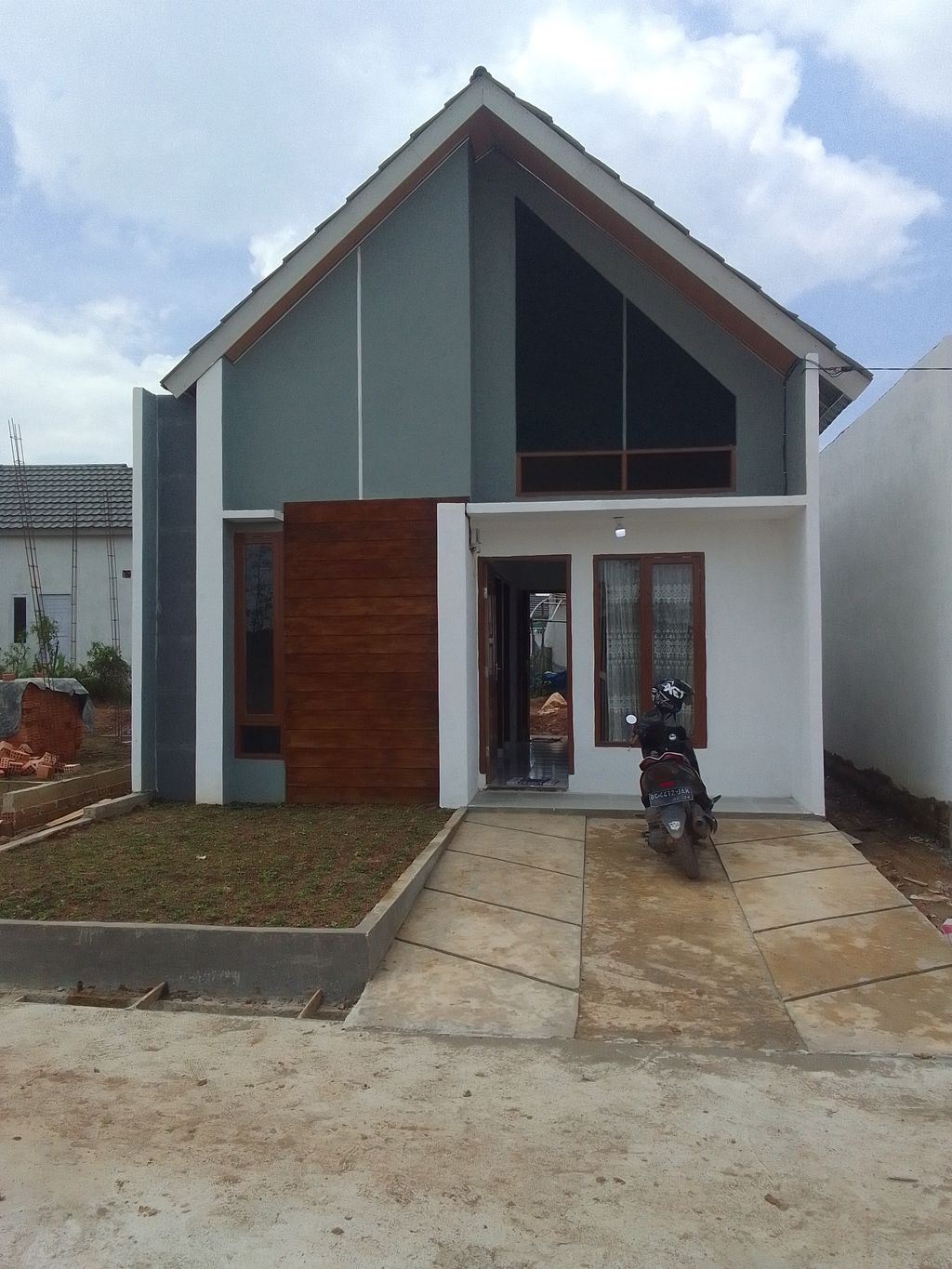 foto contoh rumah perumahan Perumahan DKU Cluster SS Premium