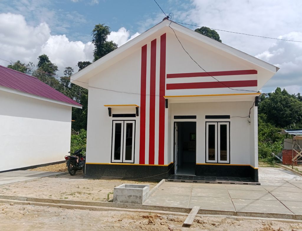 foto tampak rumah tipe 36 perumahan ALAM INDAH TEBELIAN