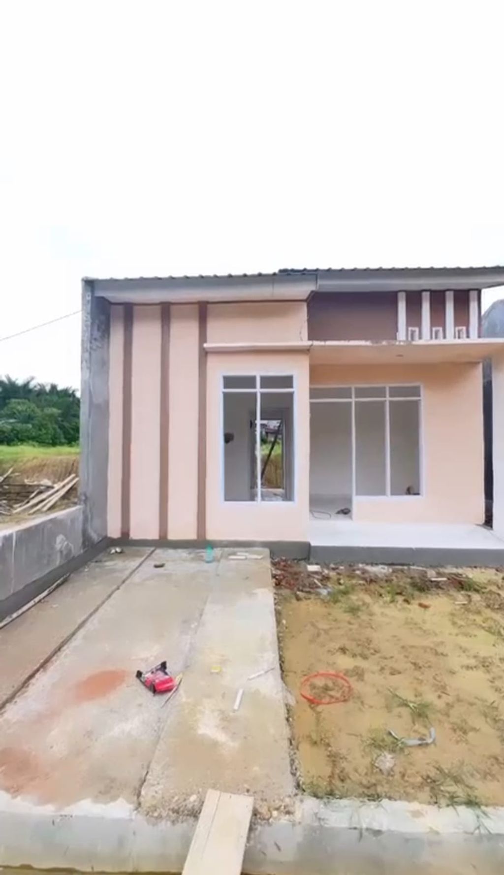 foto tampak rumah tipe 36/84 perumahan Dickyland