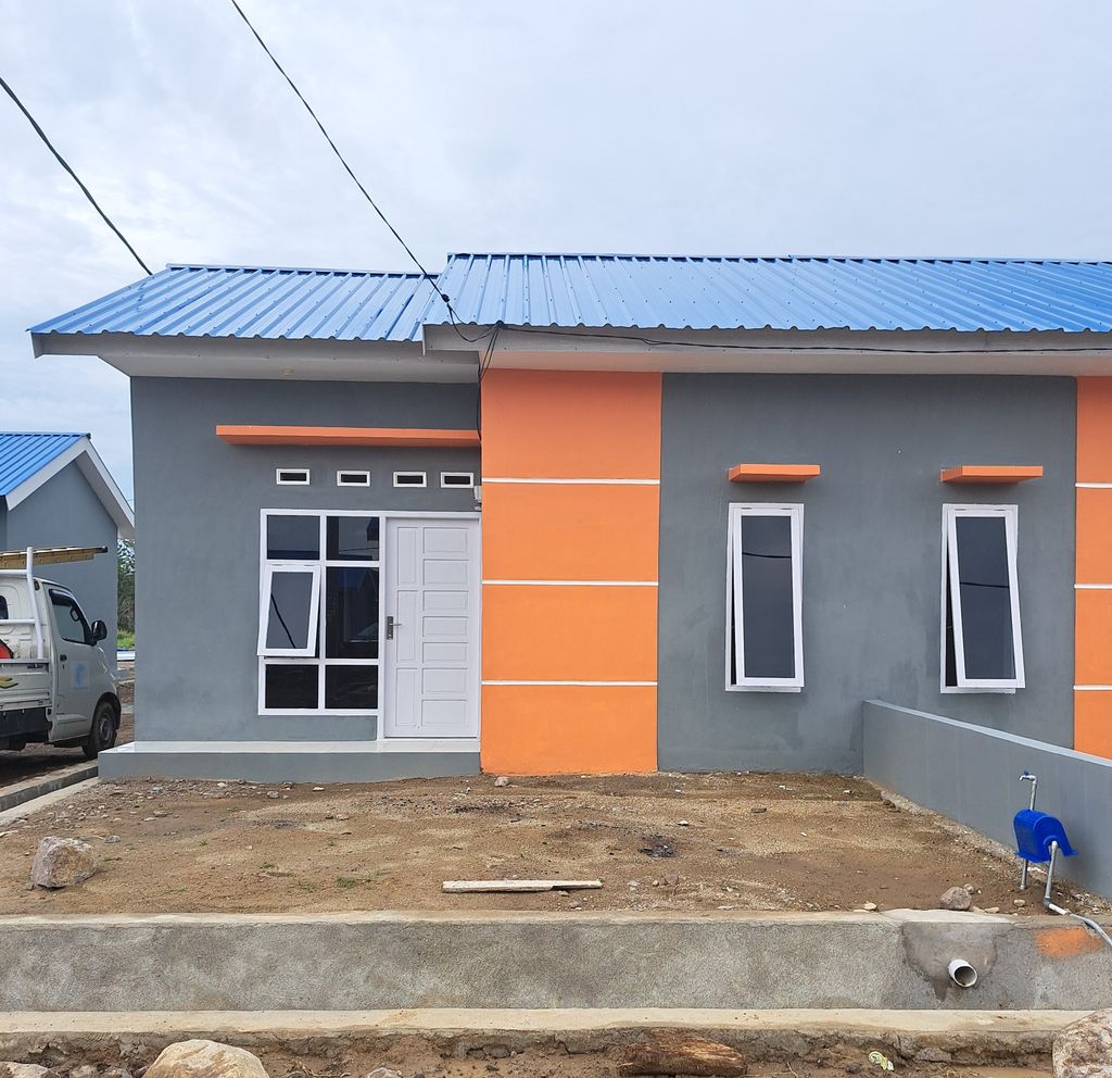 foto tampak rumah tipe 36/78 perumahan Adilah Residence