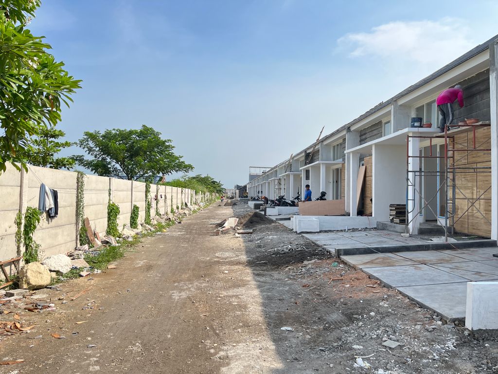 foto posisi tengah perumahan PERMATA GUNUNG ANYAR