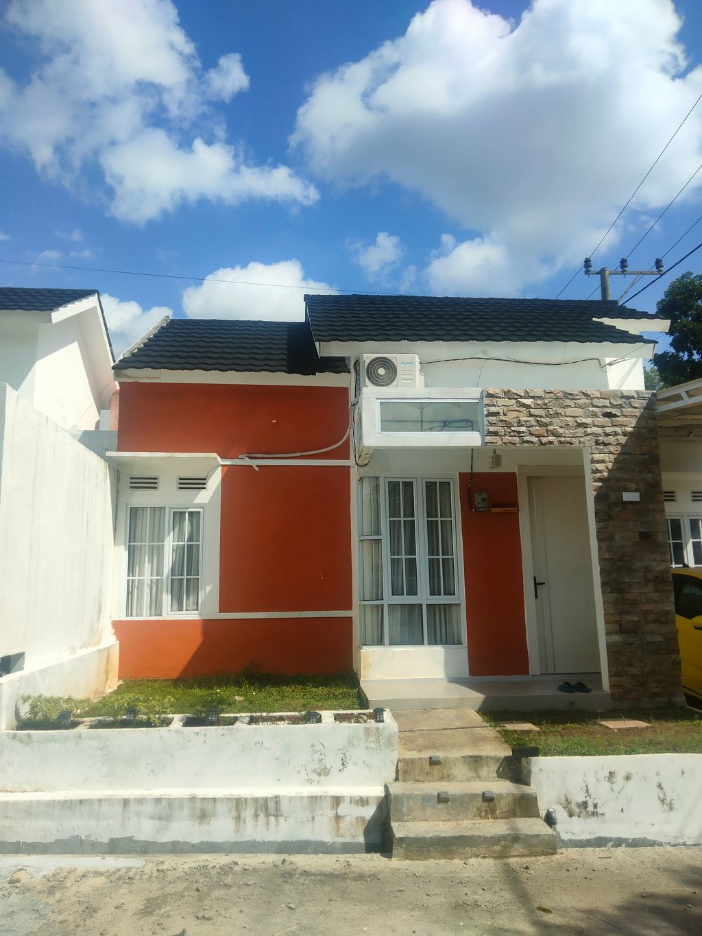 foto contoh rumah perumahan Perumahan Bukit Enim Lestari