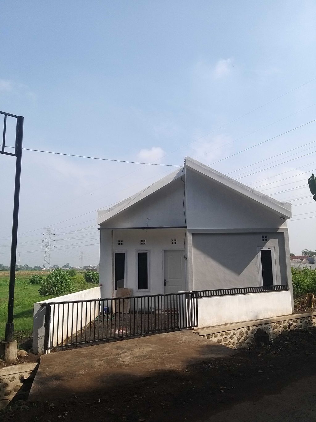 foto tampak rumah tipe Subsidi perumahan Hesni Regency Mahakam