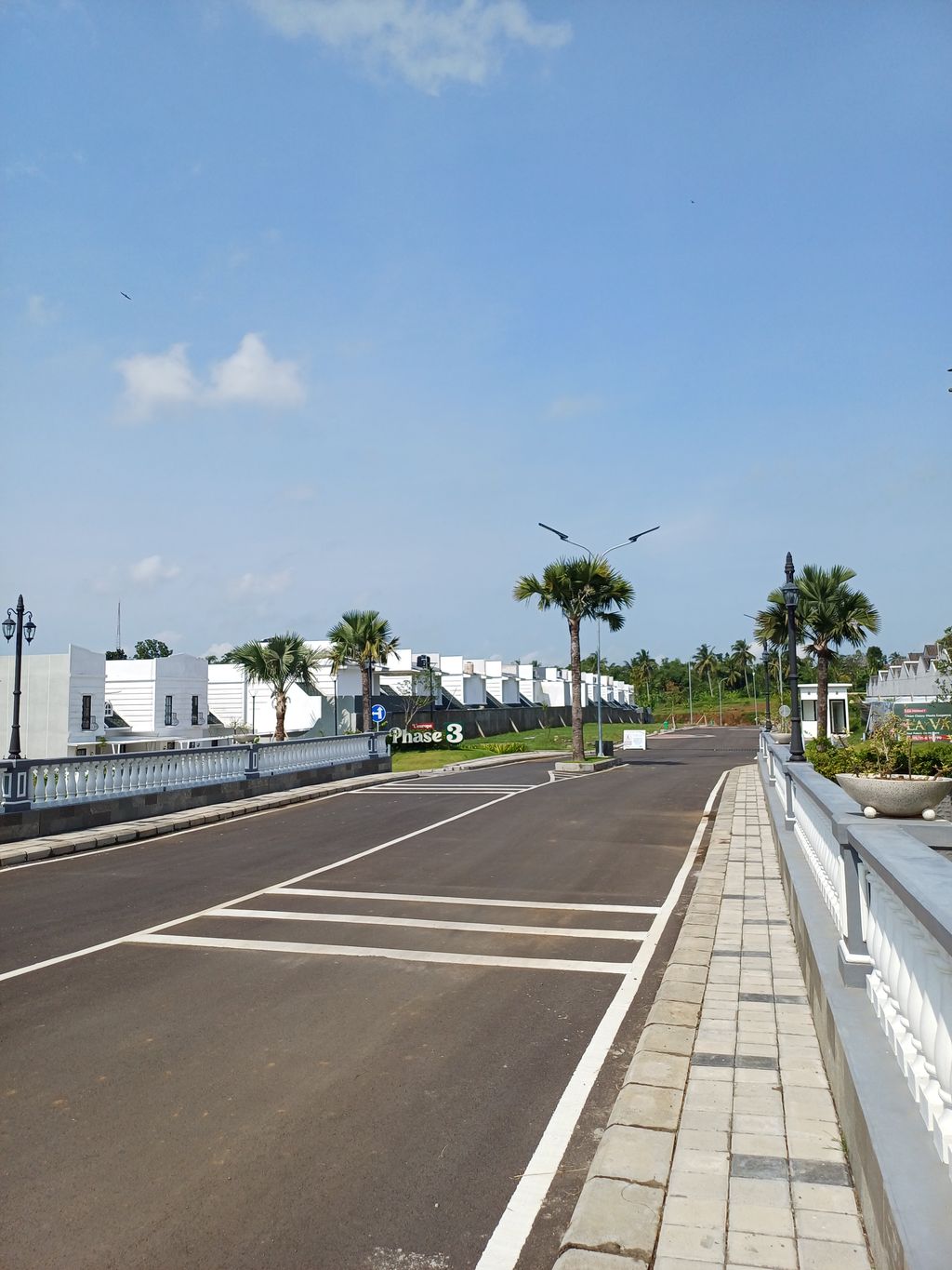foto gerbang perumahan RICH VILLAGE PHASE 3