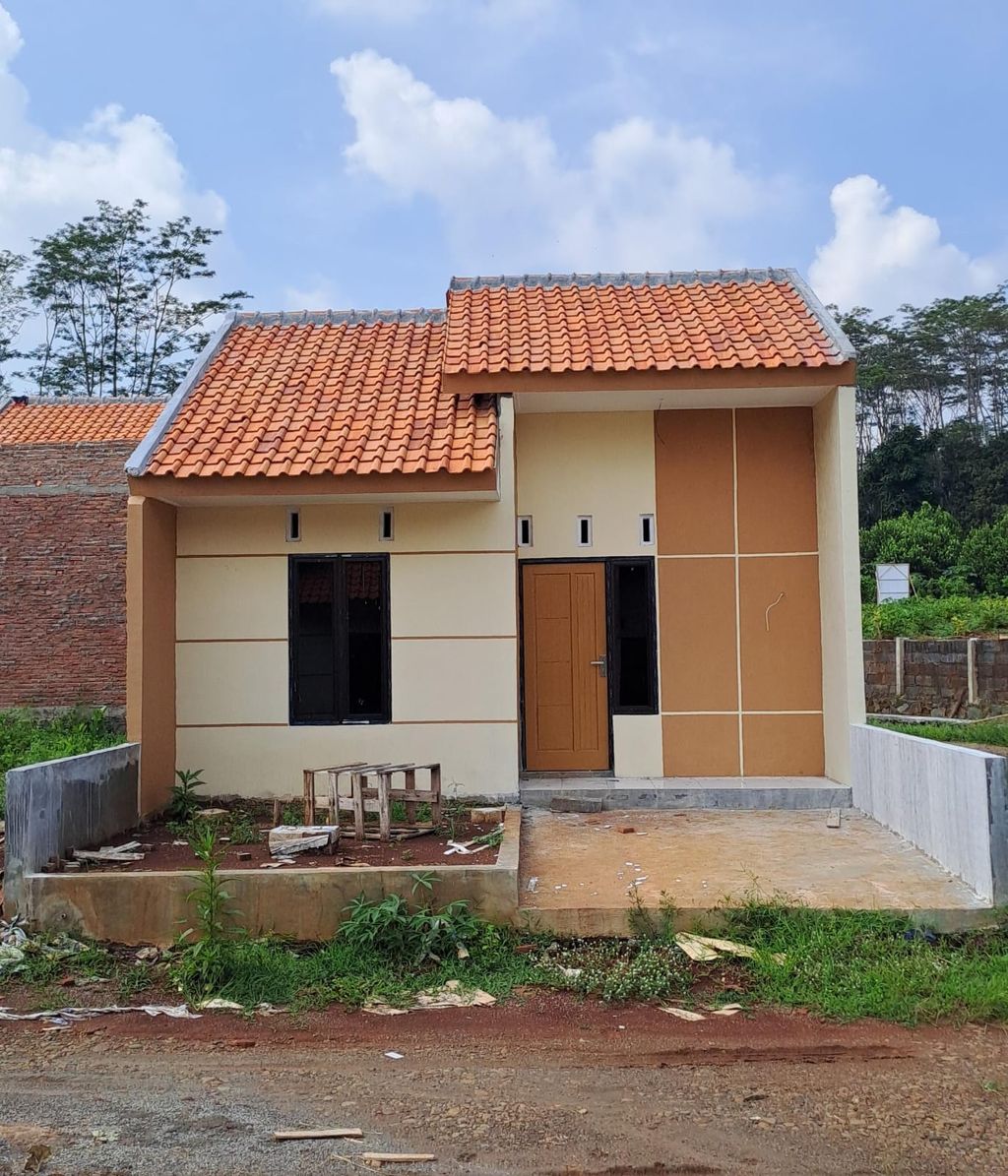 foto tampak rumah tipe 30 perumahan PERUMAHAN CELOSIA RESIDENCE 2